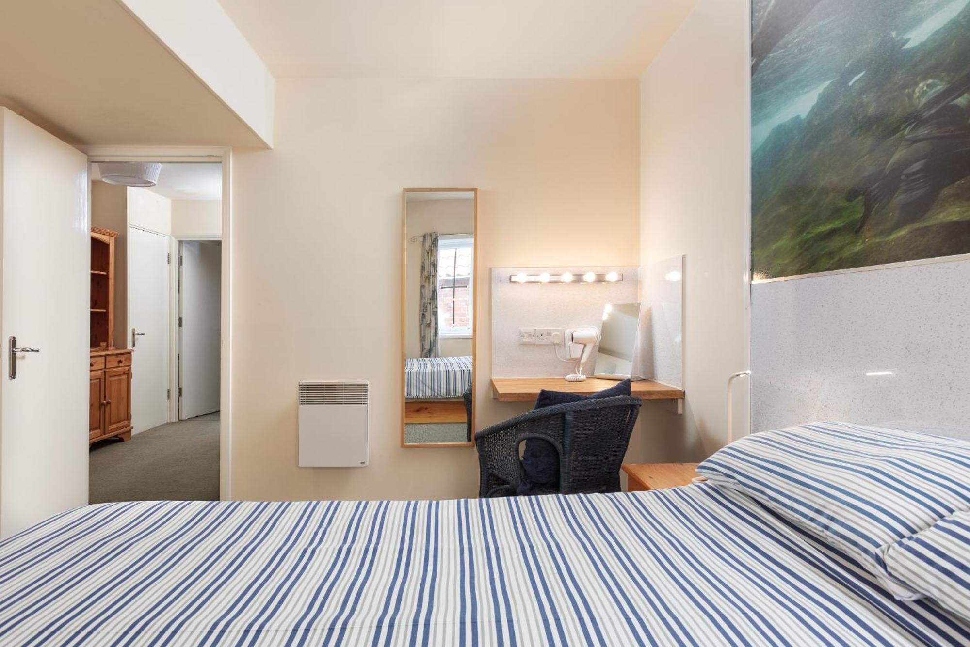 וויטבי Discovery Accommodation מראה חיצוני תמונה